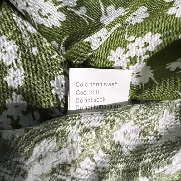 Princess Polly Ragnar Tie Front Romper Green Floral Women's Size 4 - Picture 7 of 13